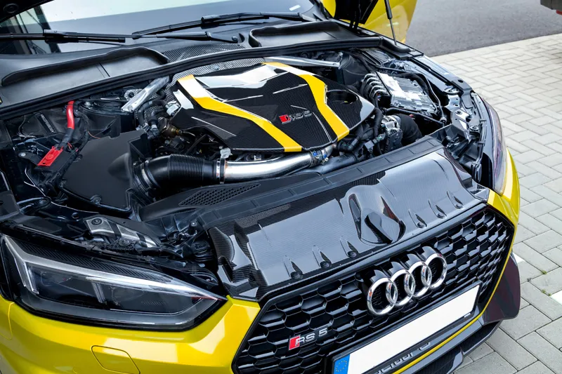 Capristo Carbon Motorabdeckung Audi RS4 B9 (8135553286435)
